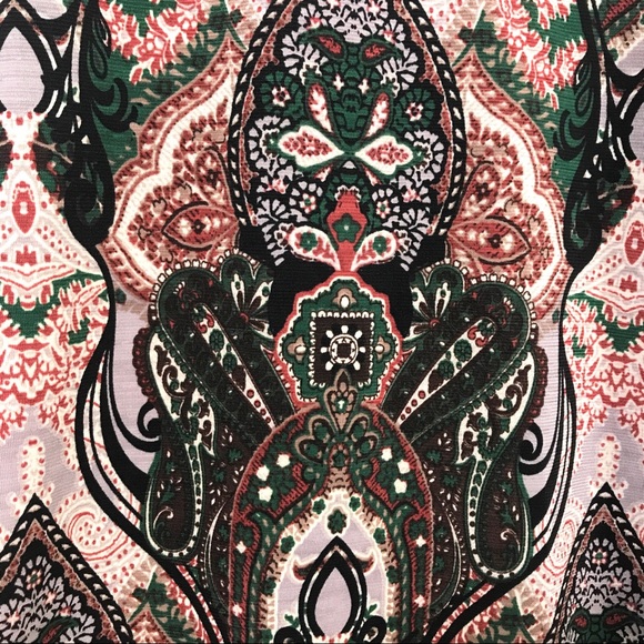 New TRIPLE SEVEN Boho Chic Print Flare Leg Pants in hunter green - Picture 6 of 9